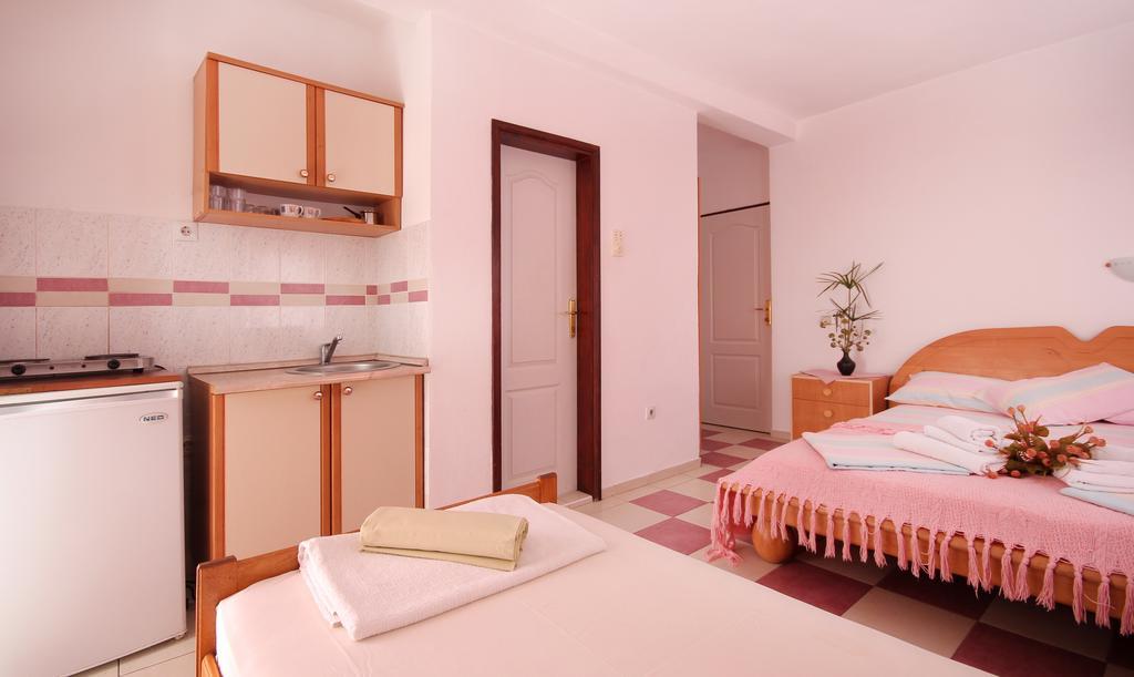 Apartments Villa Slavica Petrovac Pokój zdjęcie
