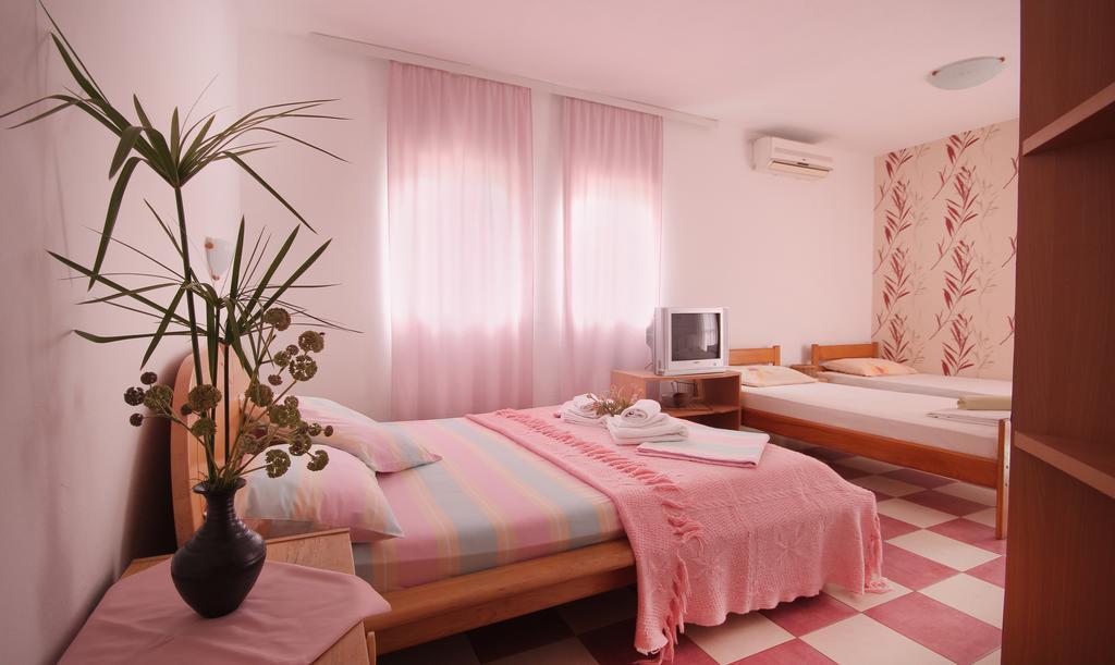 Apartments Villa Slavica Petrovac Pokój zdjęcie