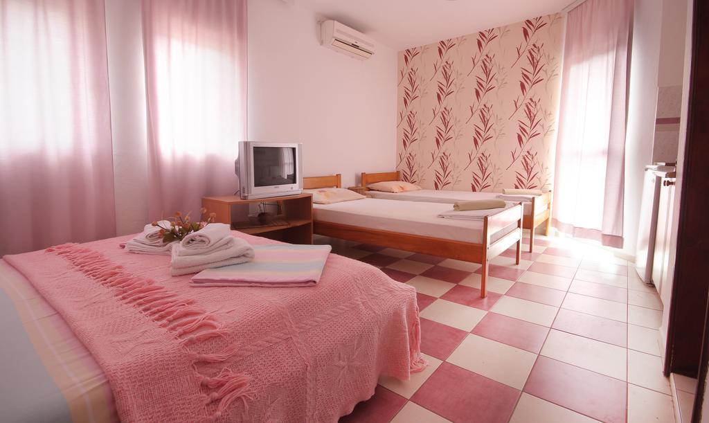 Apartments Villa Slavica Petrovac Pokój zdjęcie