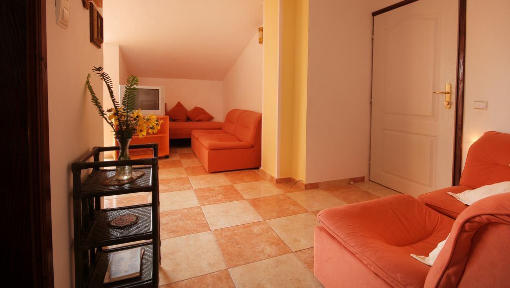 Apartments Villa Slavica Petrovac Pokój zdjęcie